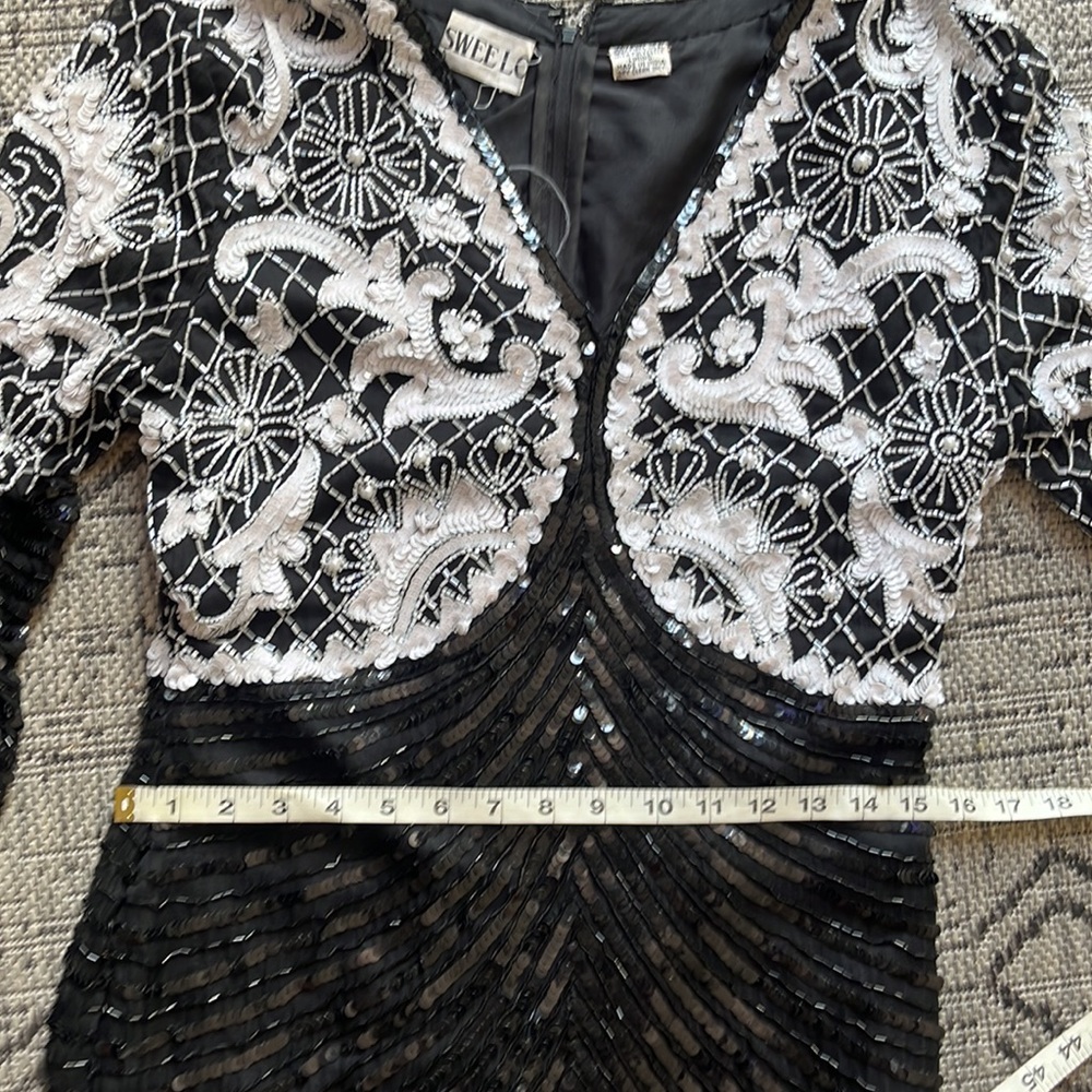 VINTAGE DRESS - Picture 12 of 12